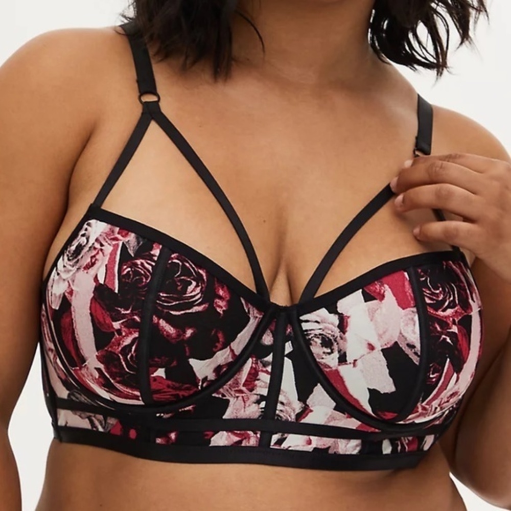 torrid Floral Rose Strappy Longline Bra in Black & Burgundy